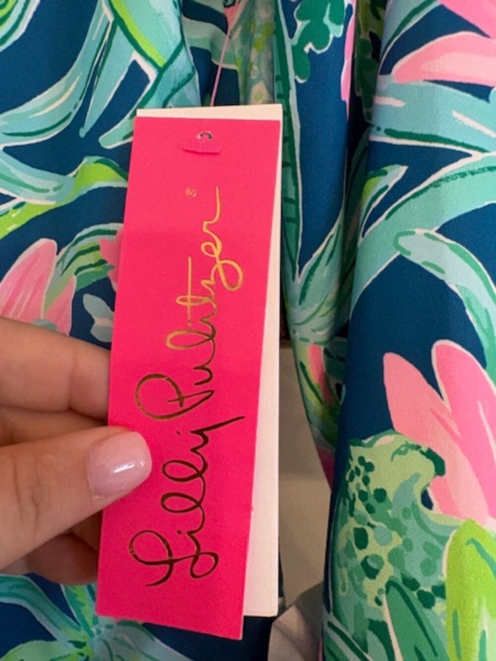 Lilly Pulitzer Margo UPF 50+ Rashguard, Size 12 - Picture 4 of 7